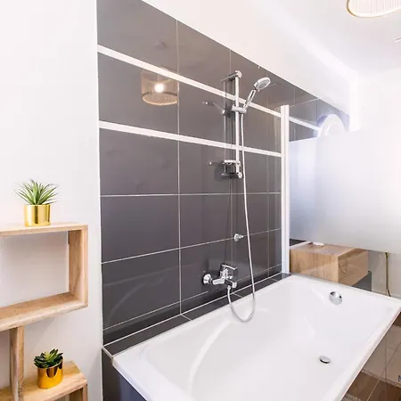 Le Vauban - Mon Facile Apartment *
